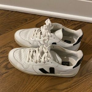 Veja V-10 Womens Sneakers Size EU 38/ US 7